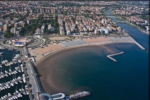 Hotel Gladiola Rimini Zewnętrze zdjęcie